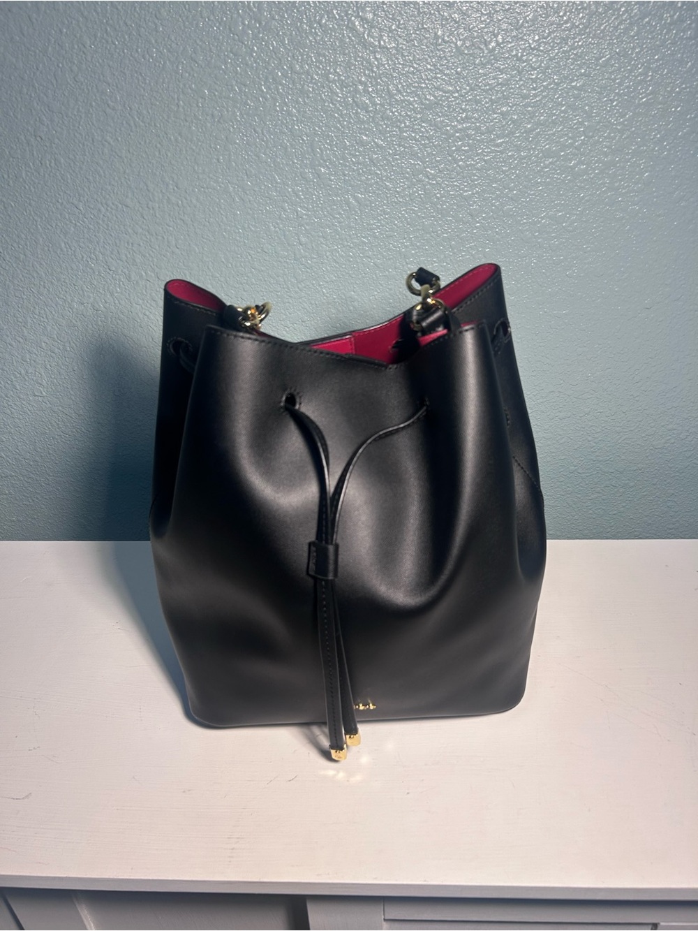 Ralph Lauren Black Leather Drawstring Shoulder Bag - Picture 3 of 5
